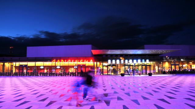 Cinéma de Rodez sur l'esplanade