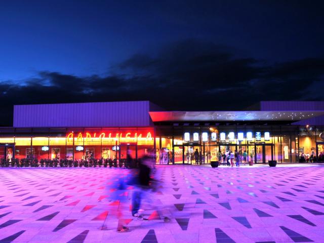 Cinéma de Rodez sur l'esplanade