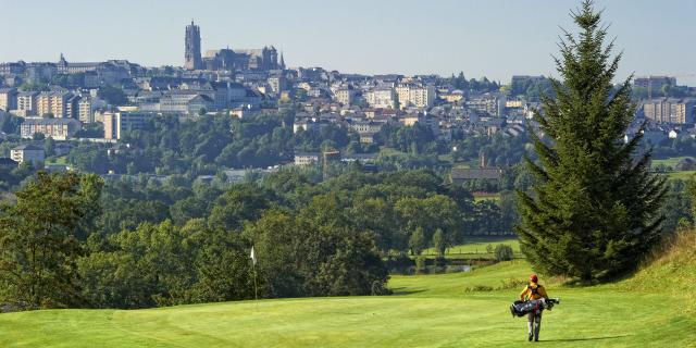 Vue du golf du grand Rodez