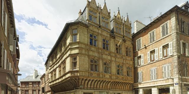 Place de l'Olmet à Rodez