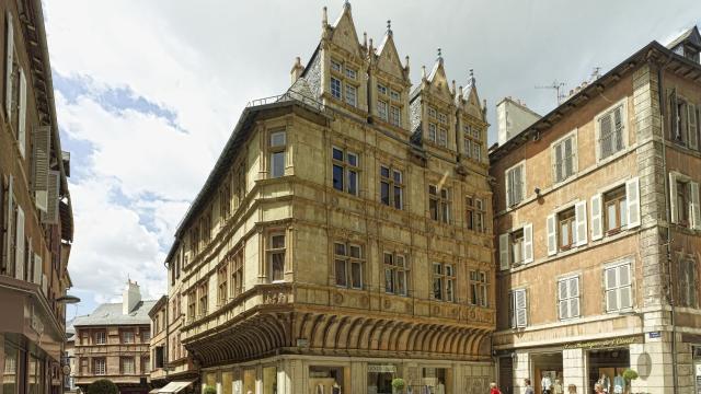 Place de l'Olmet à Rodez