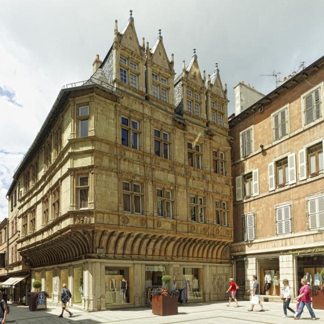 Place de l'Olmet à Rodez