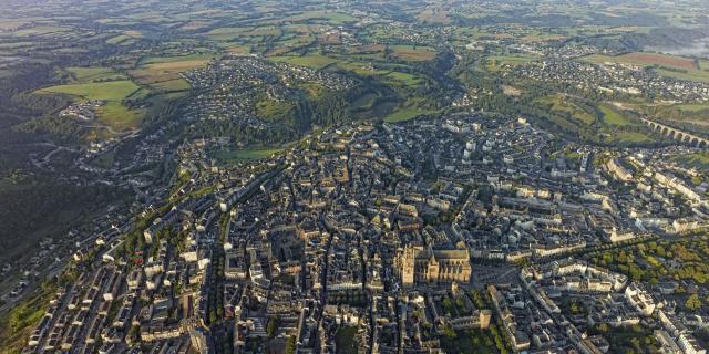 Vue panoramique de Rodez et son agglomération