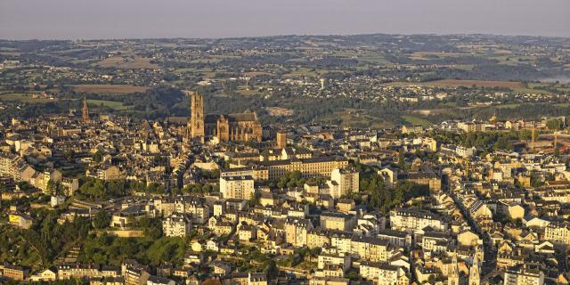 Vue panoramique de Rodez et les alentours