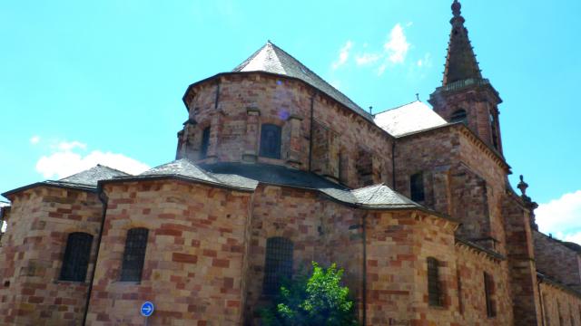 Eglise de grès rose Saint-Amans à Rodez