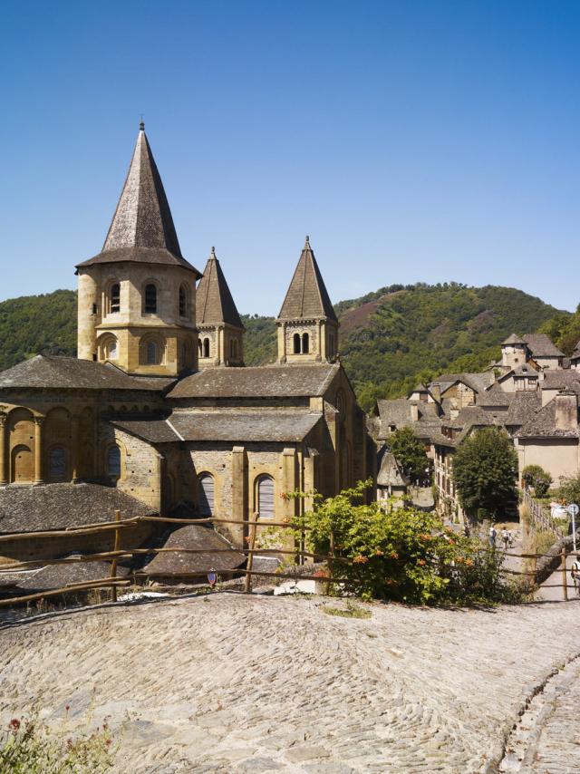 Abbaye Cistercienne du village de Conques