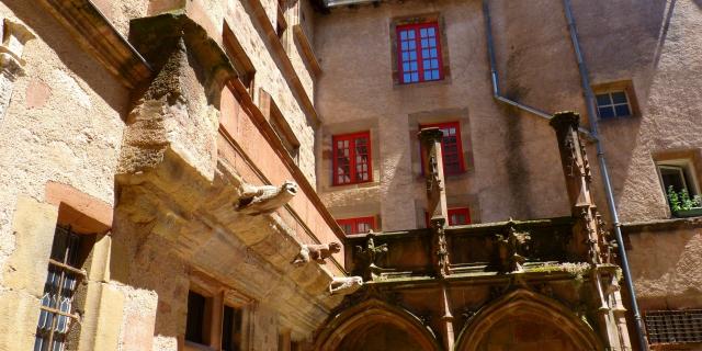 Gargouilles de la cour de la maison de Benoit de Rodez