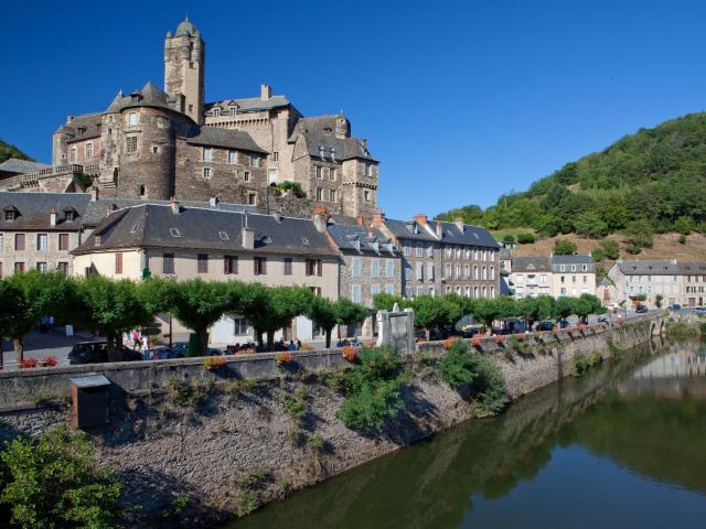 Estaing, un Plus Beau Village de France