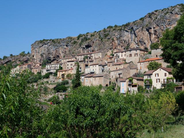 Village troglodyte de Peyre