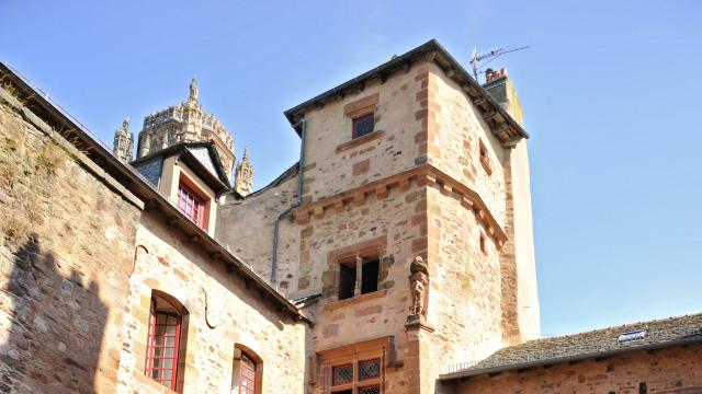 Maison de Benoit et cathédrale de Rodez