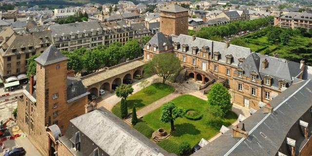 Ancien Palais Épiscopal visible depuis le clocher