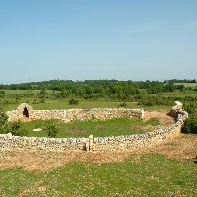 Une doline à Concourès