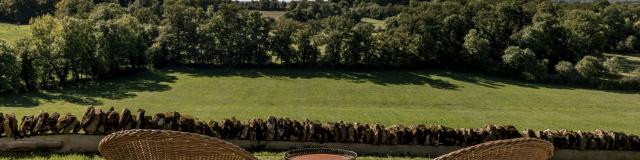 Loveuses face à la nature au Château de Labro