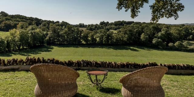 Loveuses face à la nature au Château de Labro