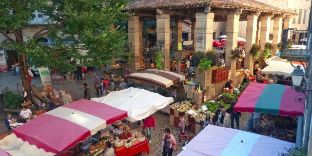 Marché de Saint Antonin Nobleval