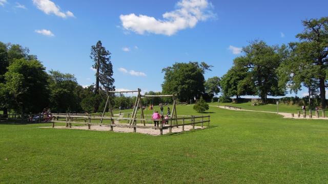 Jeux de plein air à Vabre