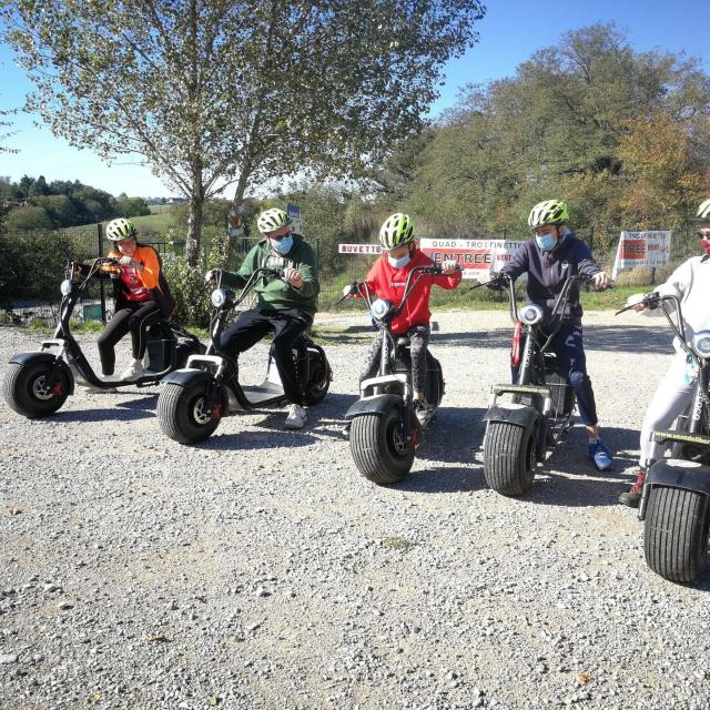 Trottinettes avec Vent de Liberté à Combelles