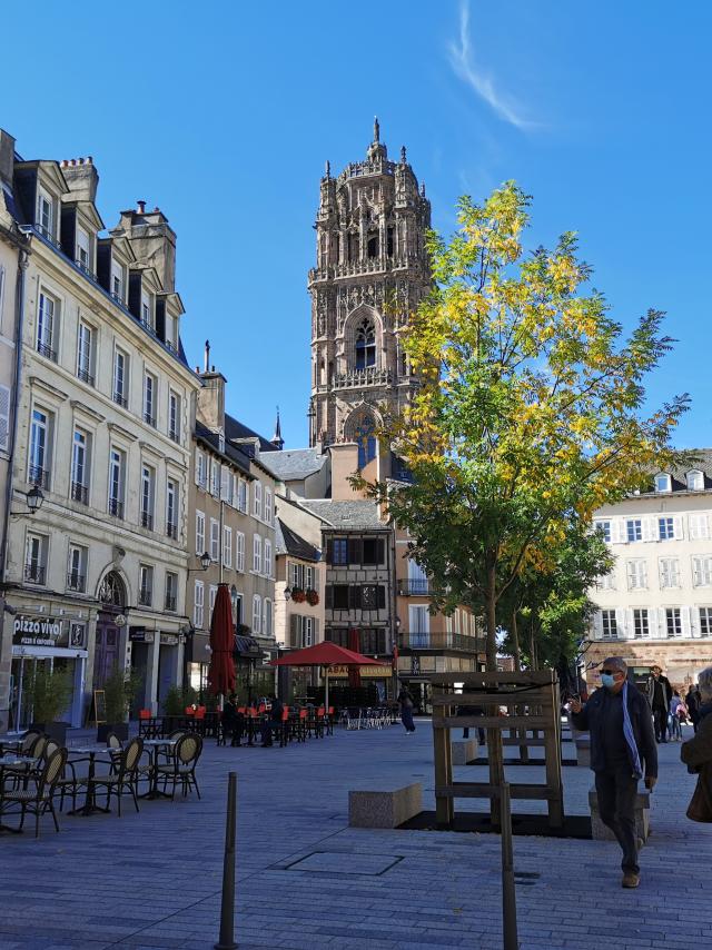 Place de la Cité à Rodez