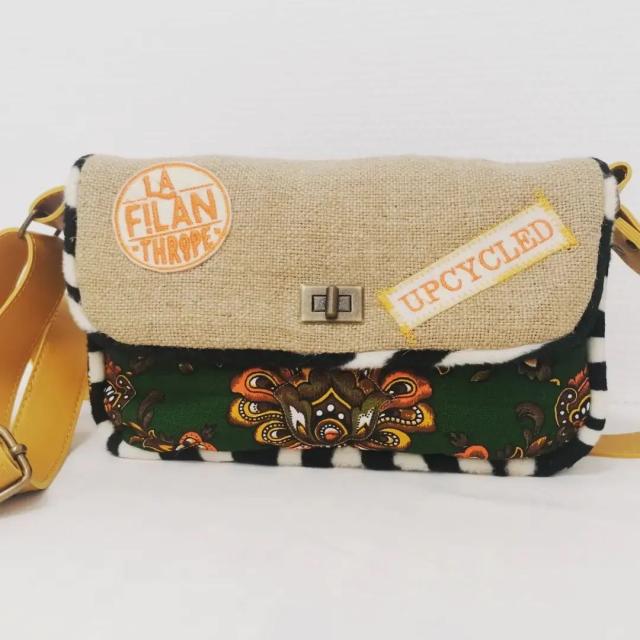 Pochette La Filanthrope