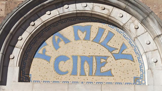 Enseigne du Family Ciné