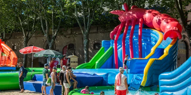 Rodez Plage : gonflables