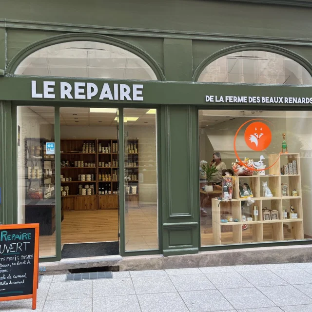 Le Repaire